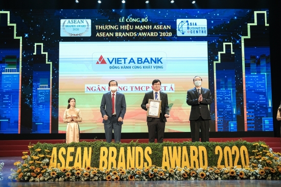 VietABank nhận giải thưởng Thương hiệu mạnh ASEAN