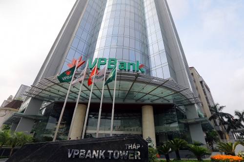 vpbank lien tuc bo nhiem nhan su cap cao