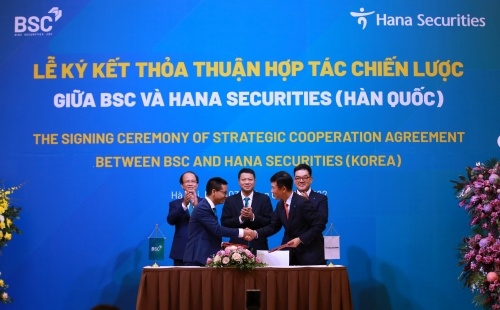 BSC và HSC ký kết thỏa thuận hợp tác chiến lược