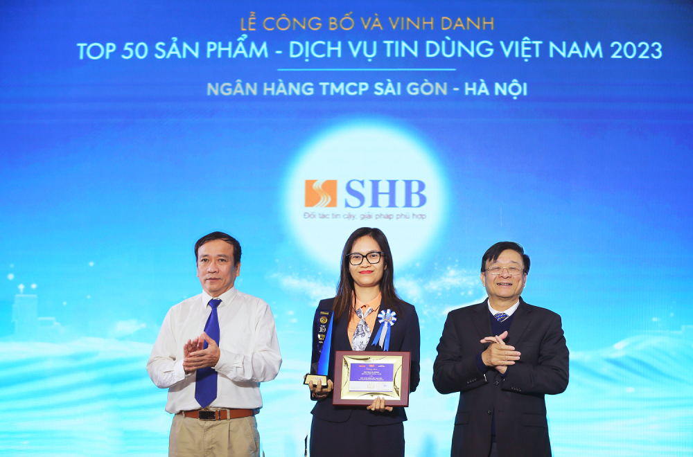 the shb visa platinum duoc vinh danh top 50 san pham dich vu tin dung viet nam 2023