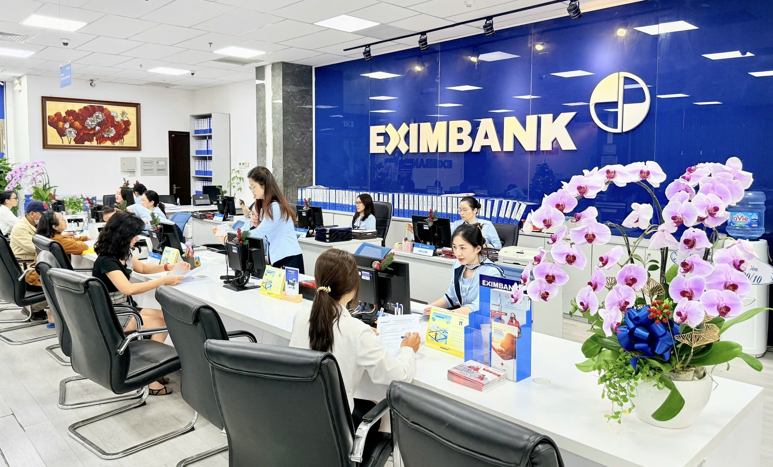 eximbank ebiz nen tang bao lanh so cho doanh nghiep thoi 40