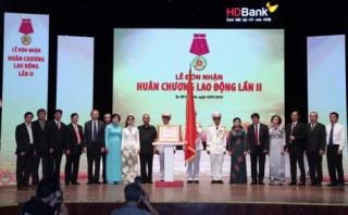 HDBank vinh dự đón nhận Huân chương Lao động hạng Ba