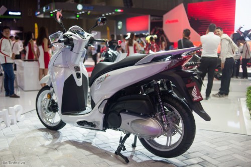 honda sh300i abs 2016 scooter co lon nhieu cai tien so voi ban cu