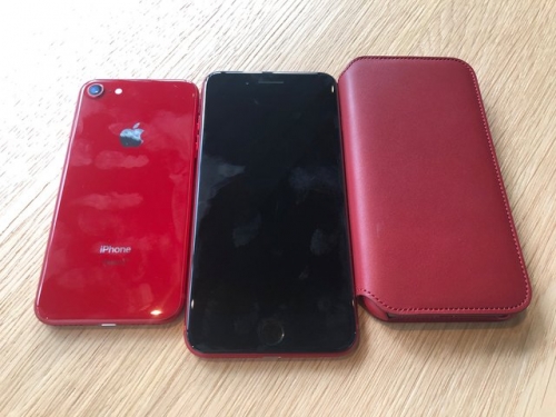 day la iphone 8 product red rat dep rat de bam van tay