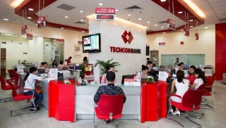 Techcombank tiếp tục chuỗi tăng trưởng doanh thu 18 quý liên tiếp