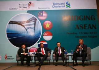 Standard Chartered hỗ trợ mở rộng hoạt động kinh doanh tại ASEAN