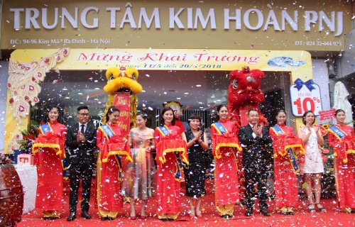 pnj khai truong trung tam kim hoan moi tai ha noi va ninh thuan