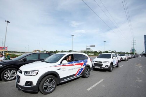 chuong trinh trai nghiem chevrolet captiva revv moi