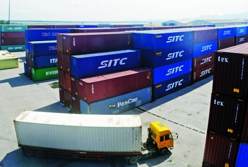 van phai cho cac trung tam logistics