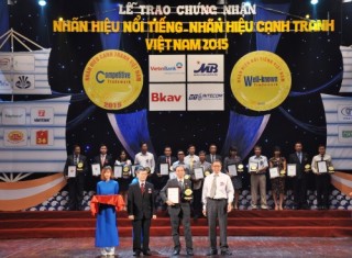 SeABank lần thứ 4 nhận giải Nhãn hiệu nổi tiếng Việt Nam