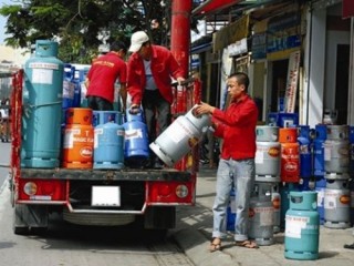 Giá gas giảm tiếp 4.500 đồng/bình 12 kg