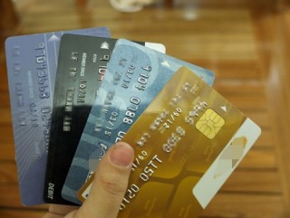 Giảm thiểu rủi ro với thẻ tín dụng