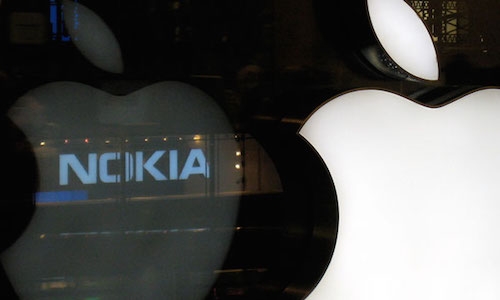 apple tra 2 ty usd tien ban quyen cho nokia