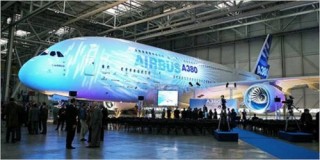 Các hãng hàng không Việt Nam mua 30 máy bay Airbus