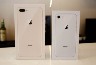 Bộ đôi iPhone 8 và 8 Plus về Việt Nam