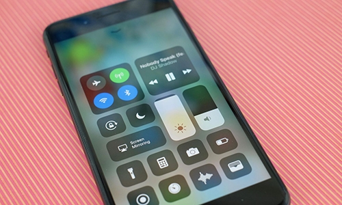 bluetooth va wi fi se khong tat hoan toan tren ios 11