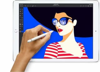 Tim Cook úp mở chuyện iPhone mới sẽ hỗ trợ bút Apple Pencil