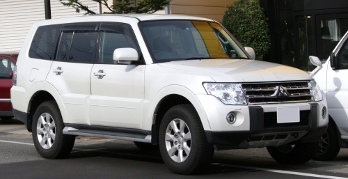 hon 2500 xe pajero bi trieu hoi do loi tui khi