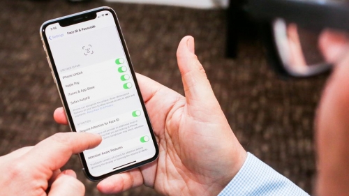 tong hop danh gia ve faceid cua iphone x hoat dong tot kho dung duoi nang