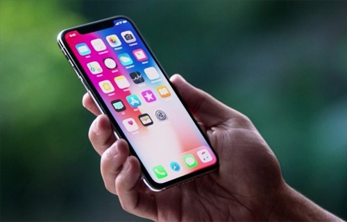 iphone x dang le duoc cong bo nam 2018