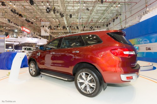 phien ban cao cap nhat cua ford everest 2016 co gia len toi 1629 ty dong