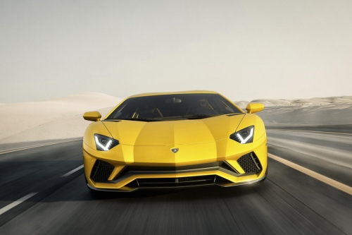 lamborghini tung ra ban nang cap aventador s 2017 voi nhieu cai tien dang gia