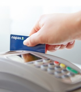 Trải nghiệm tiện ích của thẻ ATM, nhận khuyến mãi hấp dẫn