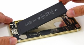 Thay pin iPhone cũ ở đâu và giá cả như thế nào?