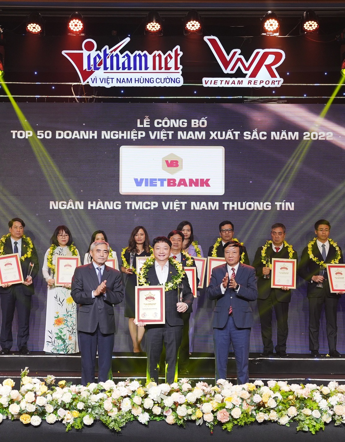 Vietbank vào top 50 doanh nghiệp xuất sắc nhất Việt Nam