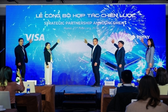 Visa và VNPAY hợp tác thúc đẩy thanh toán số tại Việt Nam