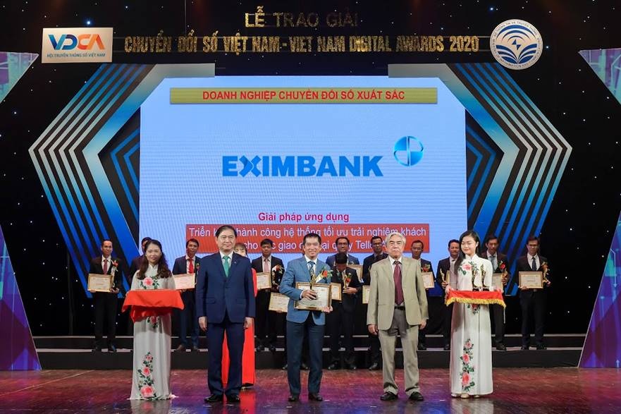 eximbank nhan giai thuong chuyen doi so viet nam 2020