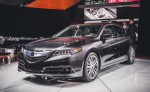 Acura TLX 2015 có giá từ 30.995 USD