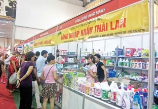 Hàng Thái Lan tràn ngập thị trường Việt