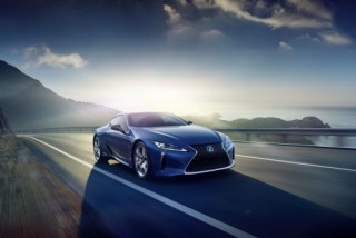 Lexus LC 500h phiên bản hybrid sẽ có mặt tại Geneva