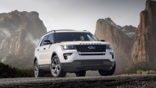 Hé lộ Ford Explorer 2020: Dẫn động cầu sau với động cơ mạnh mẽ hơn