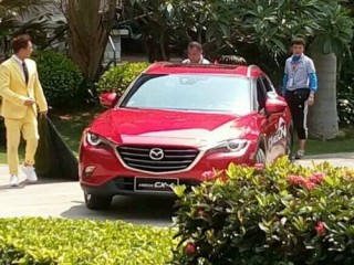 Lộ diện Mazda CX-4 2016