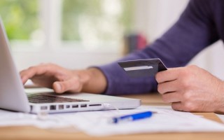 Đẩy mạnh thanh toán điện tử trong lĩnh vực dịch vụ công
