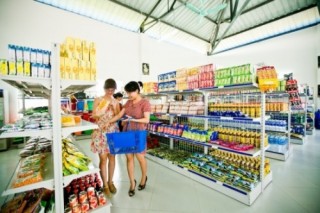 Hàng Việt khó chen chân vào siêu thị mini