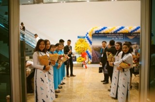 Vietnam Airlines chuyển khai thác nhà ga mới sân bay Cam Ranh