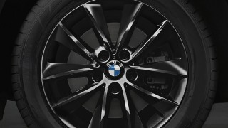 BMW giới thiệu X3 BLACKOUT - phiên bản đặc biệt tại Nhật Bản