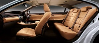 Lexus giới thiệu ES 250 Luxury phiên bản giới hạn với nội và ngoại thất độc đáo