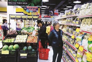 Hàng Việt vào siêu thị: Cửa đã rộng, đường đi vẫn khó?