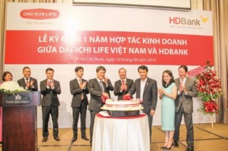 Dai-ichi Life VN và HDBank: Doanh thu phí bảo hiểm tăng 20 lần sau 1 năm hợp tác