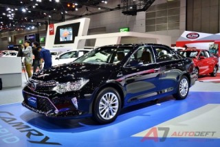 Toyota Camry 2017 bản nâng cấp tại thị trường Thái Lan có gì?