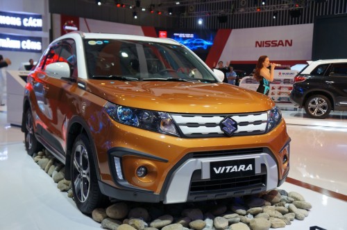 Suzuki Vitara 2015 có giá bán từ 729 triệu đồng tại Việt Nam