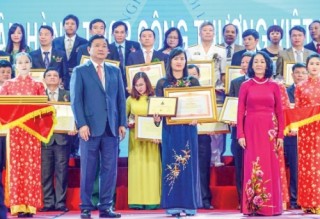 VietinBank nhận giải thưởng “DN vì Người lao động” năm 2016