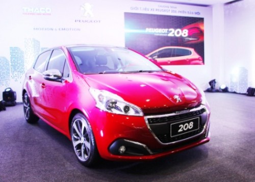 ra mat xe peugeot 208 moi co tu gia 895 trieu dong